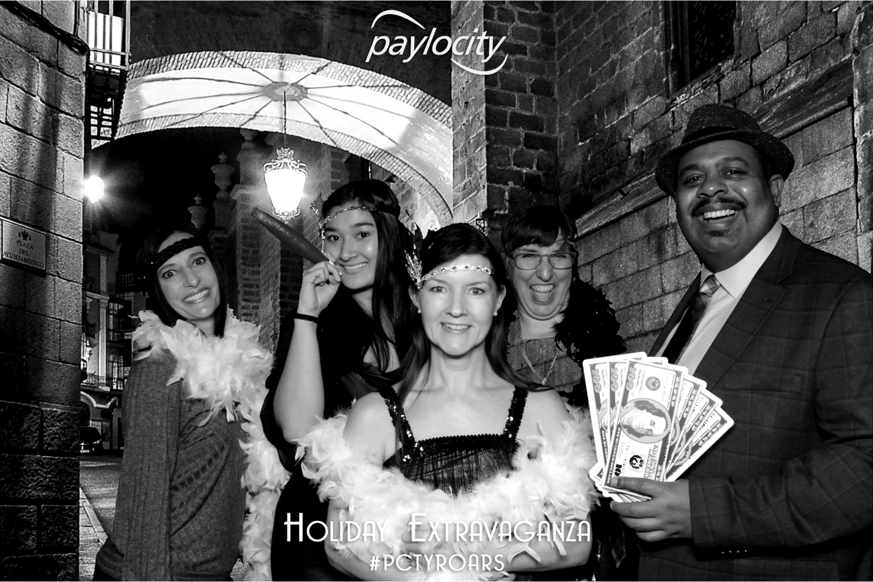 Paylocity Holiday Extravaganza | View more photos from the event at events.alfrescophoto.com/u/AlfrescoPhoto/Paylocity-Holiday-Extravaganza
